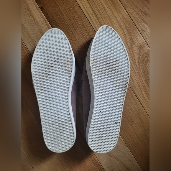 BCBGeneration Sz 9 Slides - Picture 5 of 5